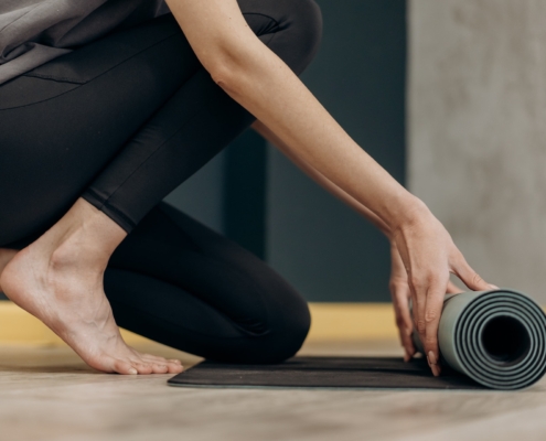 Yoga reading & biscuits